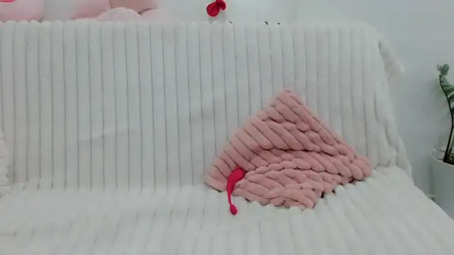 Emmahahaha17 online show from 21, 11, 2025