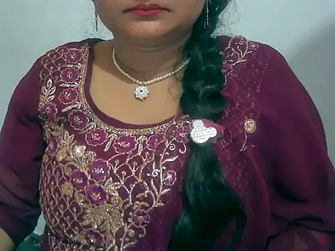 Snapshot of Saniya_K chatting on 30, 11, 2025 Saniya K online show from 30, 11, 2025