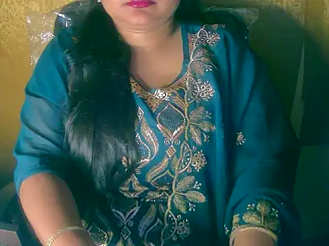 Snapshot of Saniya_K chatting on 8, 10, 2025 Saniya K online show from 8, 10, 2025