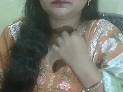 Snapshot of Saniya_K chatting on 28, 10, 2025 Saniya K online show from 28, 10, 2025