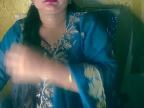 Snapshot of Saniya_K chatting on 7, 10, 2025 Saniya K online show from 7, 10, 2025