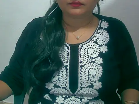 Snapshot of Saniya_K chatting on 21, 11, 2025 Saniya K online show from 21, 11, 2025