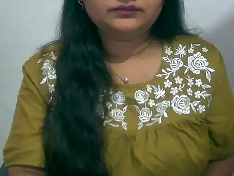 Snapshot of Saniya_K chatting on 8, 11, 2025 Saniya K online show from 8, 11, 2025