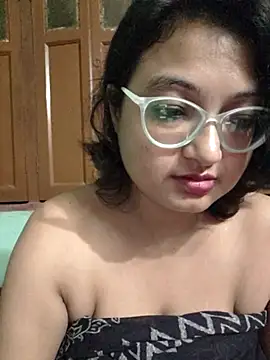 Lovebites0 online show from 18, 9, 2025