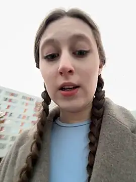 FroggyAnna online show from 12, 10, 2025