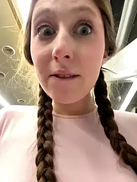 FroggyAnna online show from 26, 11, 2025