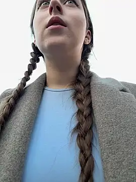 FroggyAnna online show from 8, 10, 2025