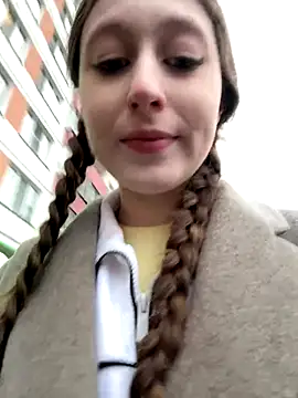 FroggyAnna online show from 16, 10, 2025