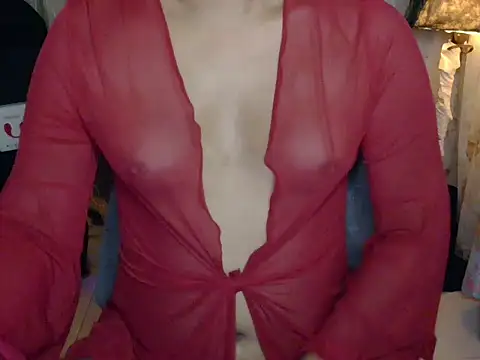 Snapshot of honeyLushess chatting on 8, 10, 2025 honeyLushess online show from 8, 10, 2025