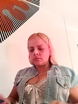 Alanna Grays online show from 1, 12, 2025