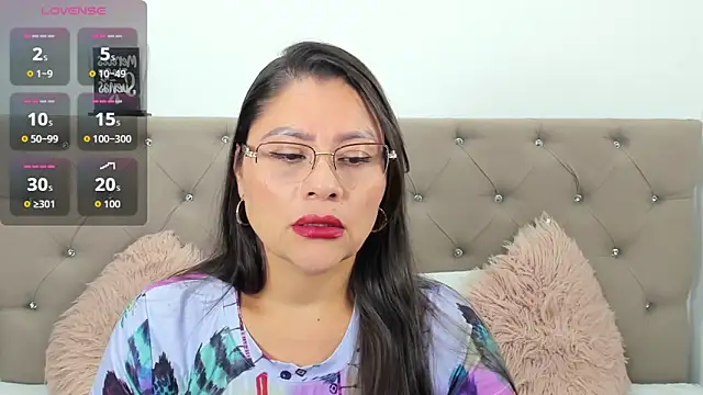 Snapshot of Isbettyche chatting on 18, 11, 2025 Isbettyche online show from 18, 11, 2025