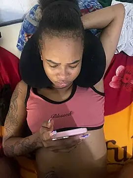 Snapshot of sexy-colombiana chatting on 1, 5, 2026 sexy-colombiana online show from 1, 5, 2026