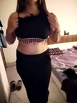 Sexy vernilla online show from 7, 2, 2026