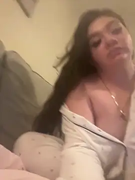 Imogenbabyyy online show from 17, 12, 2025