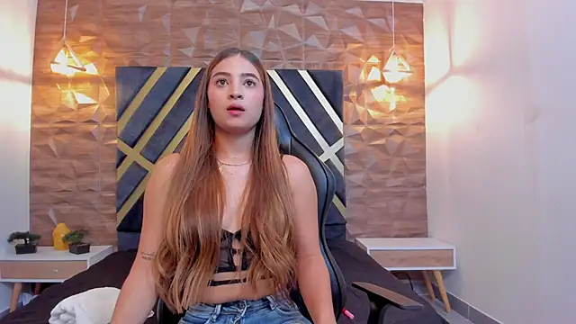 Snapshot of Alana_cox_ chatting on 7, 11, 2025 Alana cox online show from 7, 11, 2025