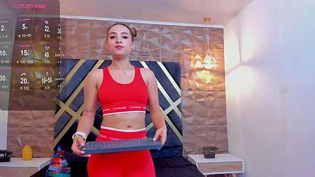 Snapshot of Alana_cox_ chatting on 13, 11, 2025 Alana cox online show from 13, 11, 2025