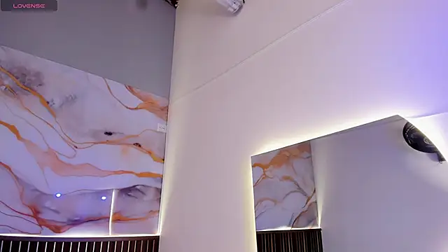 Roxie-NS online show from 9, 10, 2025