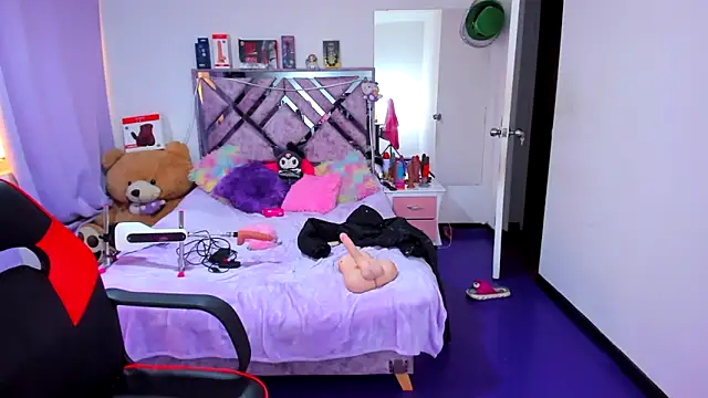 Luna Analya online show from 20, 4, 2026