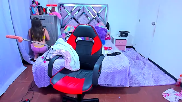 Luna Analya online show from 20, 12, 2025