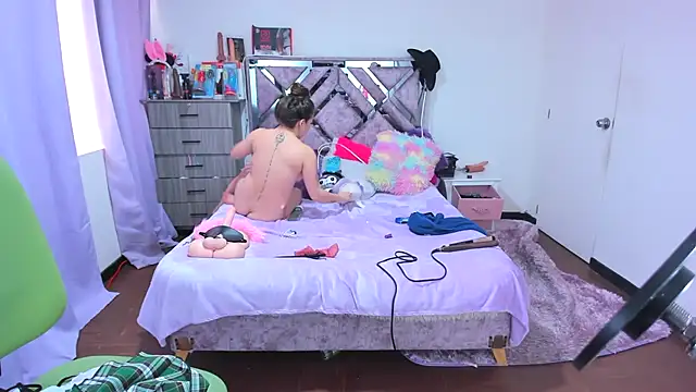 Luna Analya online show from 26, 11, 2025