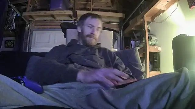 Snapshot of Tiggitytomociti chatting on 7, 2, 2026 Tiggitytomociti online show from 7, 2, 2026