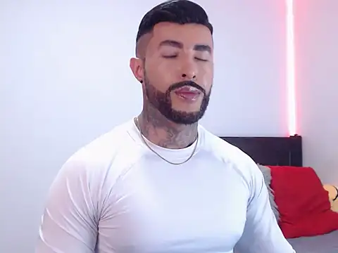 andrea de lucaa online show from 9, 11, 2025