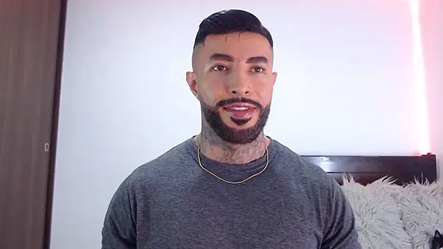 andrea de lucaa online show from 14, 1, 2026