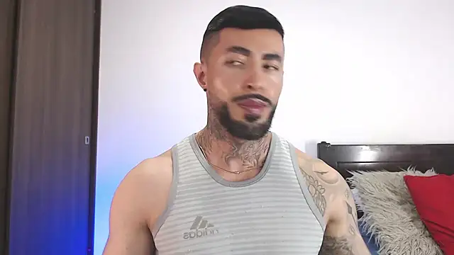 andrea de lucaa online show from 8, 4, 2026