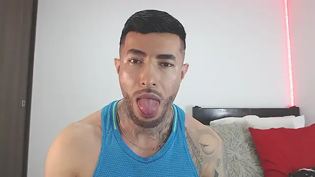 andrea de lucaa online show from 6, 3, 2026