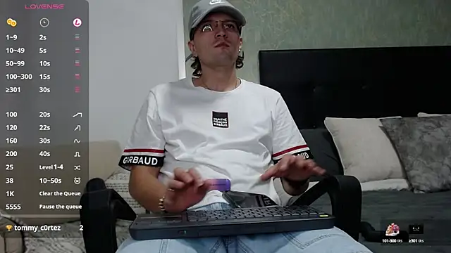 Snapshot of steve_hornyboy chatting on 21, 9, 2025 steve hornyboy online show from 21, 9, 2025