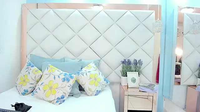 megannherrera online show from 8, 2, 2026