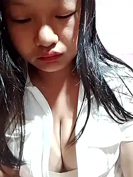 Snapshot of girl-babi chatting on 18, 5, 2026 girl-babi online show from 18, 5, 2026