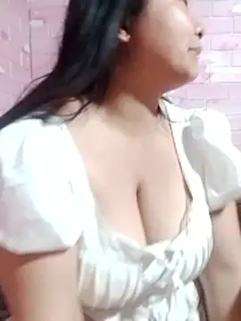 Snapshot of girl-babi chatting on 10, 5, 2026 girl-babi online show from 10, 5, 2026