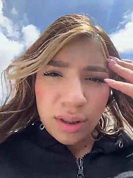 Snapshot of Isabella18_pink chatting on 4, 6, 2026 Isabella18 pink online show from 4, 6, 2026