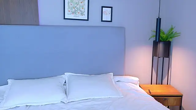 LizliLux online show from 4, 10, 2025