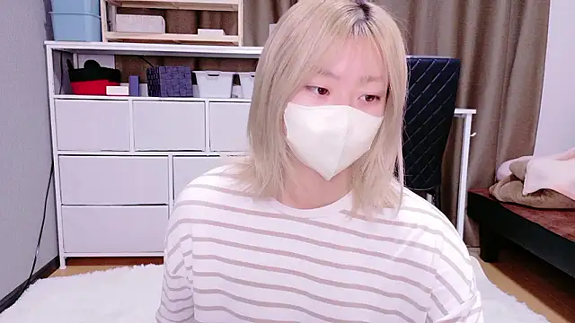 Nana  ch online show from 28, 11, 2025