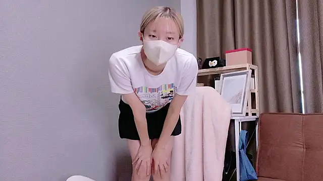 Nana  ch online show from 22, 9, 2025