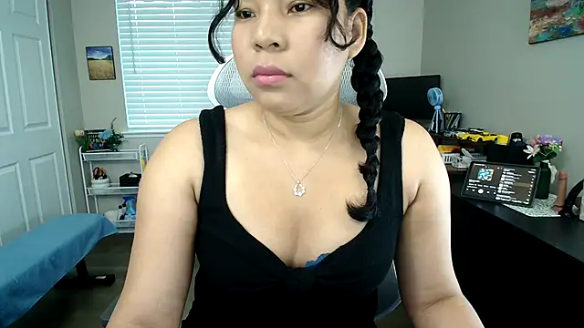 SHEILYN  online show from 15, 4, 2026