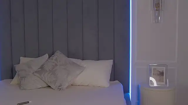 VioletAsh online show from 31, 3, 2026