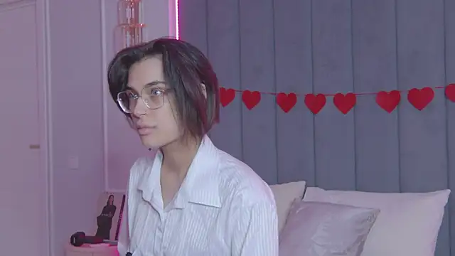 VioletAsh online show from 9, 3, 2026