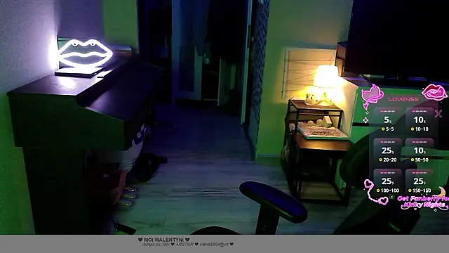   Leyla   online show from 10, 2, 2026