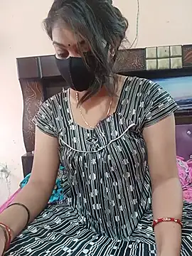 Snapshot of Priyanka_Pal chatting on 15, 5, 2026 Priyanka Pal online show from 15, 5, 2026