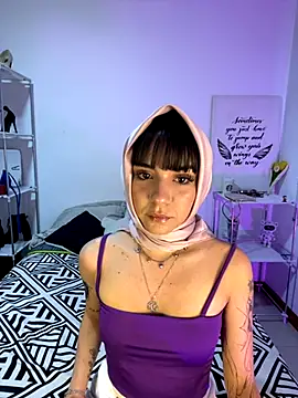 AriaBlush 18 online show from 14, 9, 2025