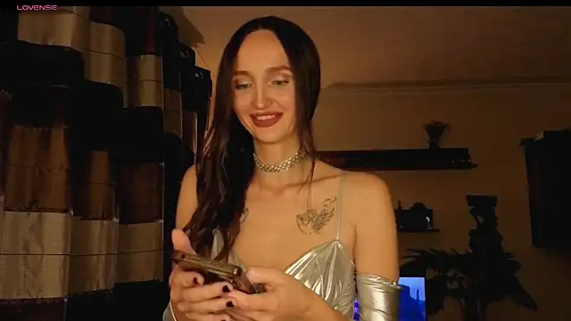 Snapshot of xSweetMissx chatting on 19, 9, 2025 xSweetMissx online show from 19, 9, 2025
