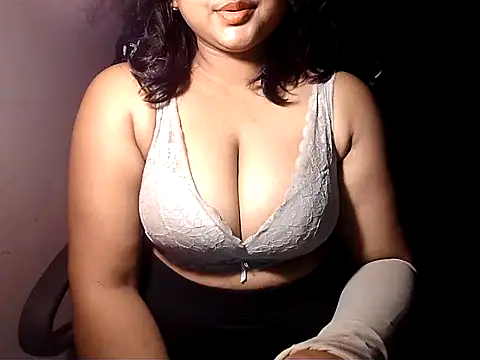 Snapshot of PatnakiRitu1 chatting on 13, 9, 2025 PatnakiRitu1 online show from 13, 9, 2025