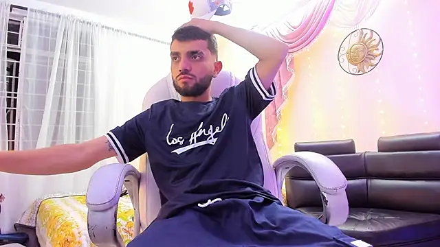 Jeremyy Boy online show from 6, 10, 2025