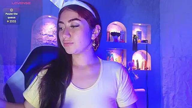 Sophia tf online show from 26, 3, 2026