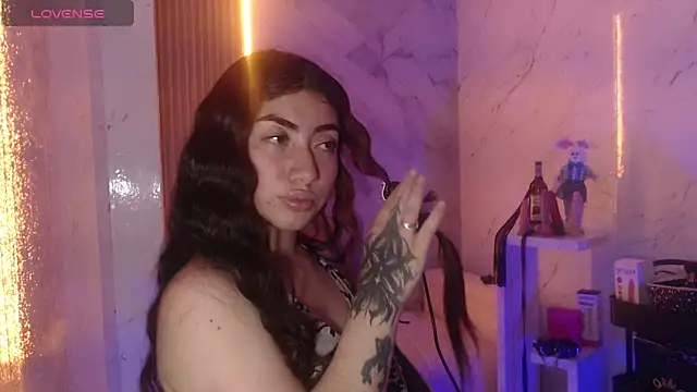 Snapshot of Sophia_tf chatting on 6, 5, 2026 Sophia tf online show from 6, 5, 2026