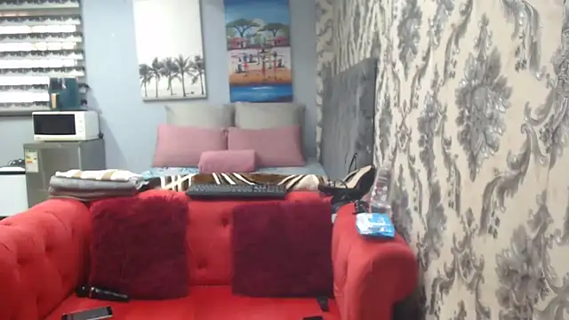 SweetPortableAmber online show from 13, 6, 2026