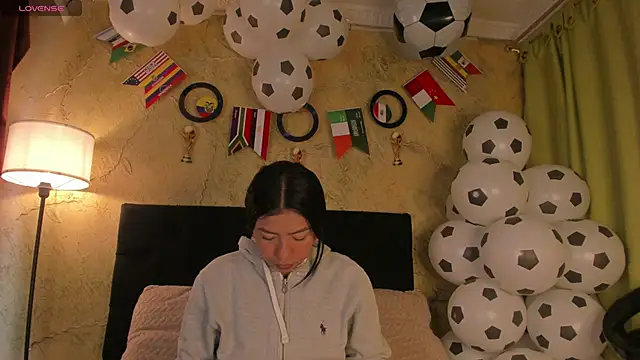 Snapshot of Tiffany_Nm chatting on 3, 6, 2026 Tiffany Nm online show from 3, 6, 2026